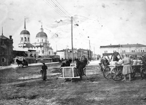 Богоявленская церковь. Начало XX века. Фото из личного архива Н.В. Татаурова.